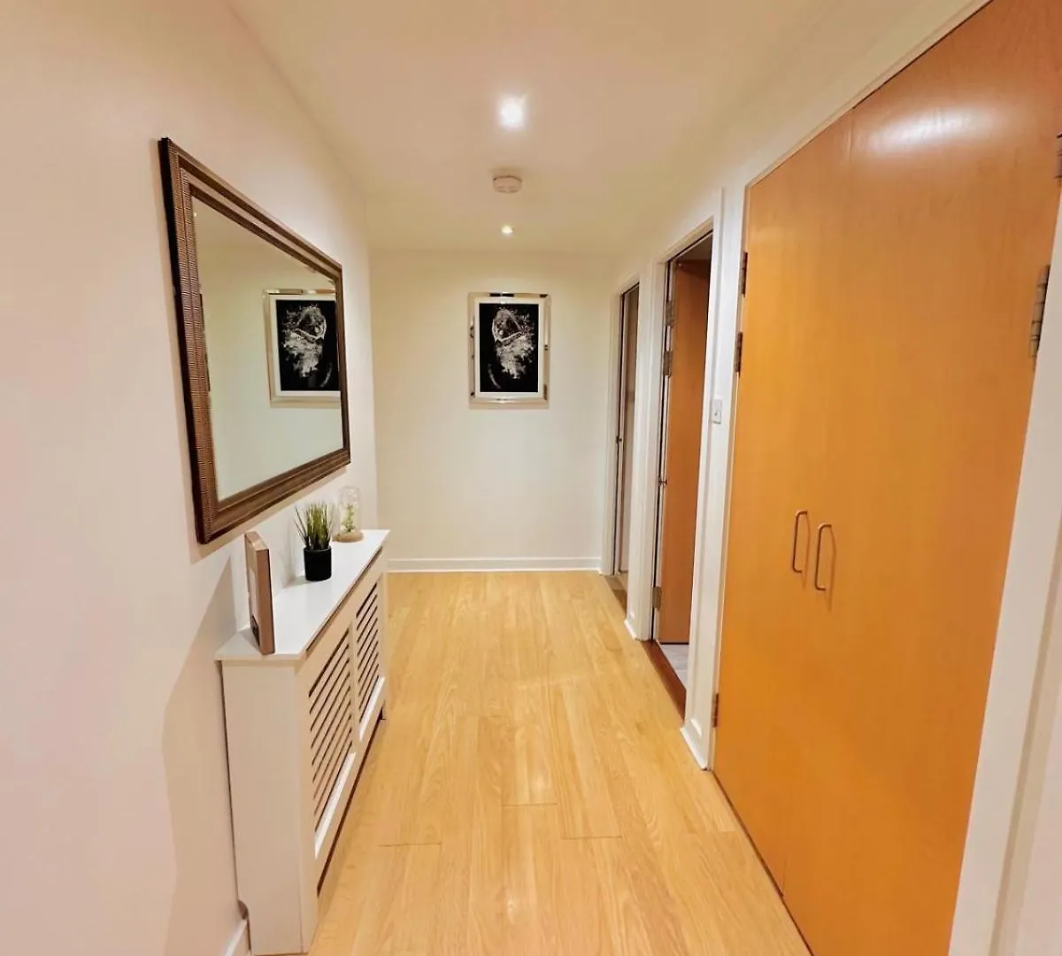אדינבורו Scotapartments 0*,